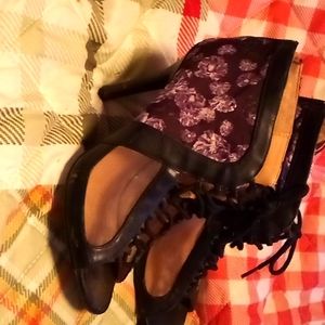 Women's stiletto booties